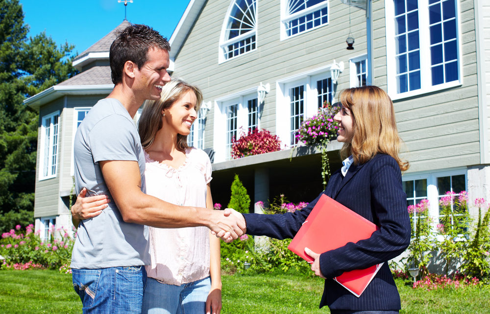 How To Go From New Real Estate Agent To Neighborhood Expert