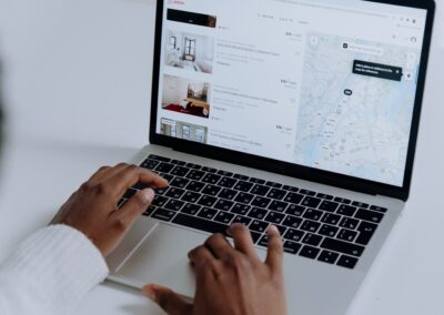 5 Ways Real Estate Agents Can Help During the Airbnb Revenue Crash